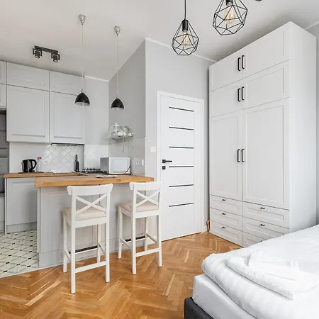 Apartment Rentplanet - Przy Parku Szczesliwickim Warschau