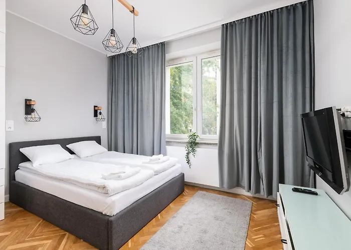 Apartament Rentplanet - Przy Parku Szczęśliwickim